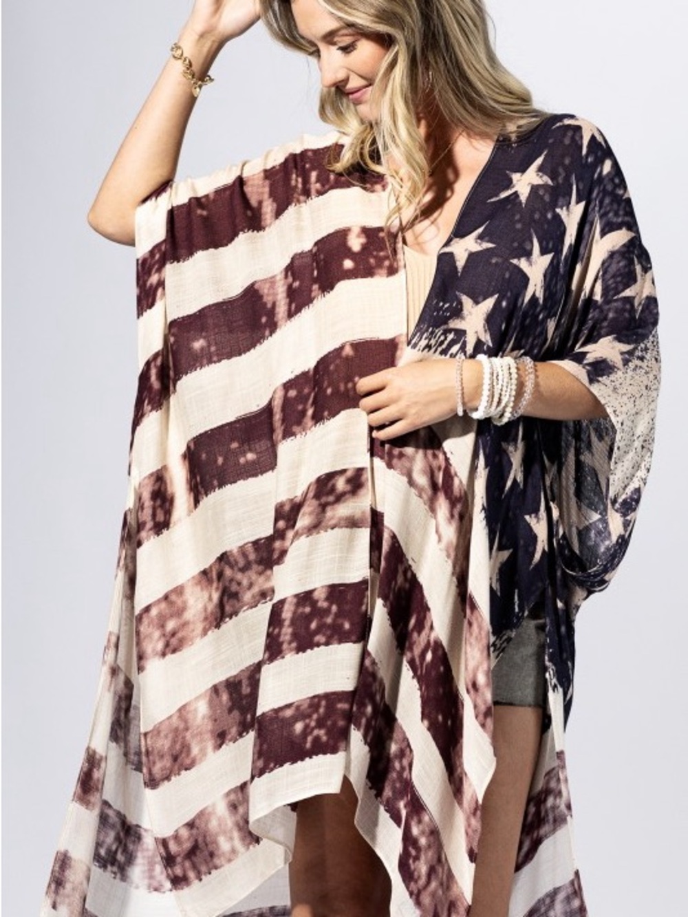 Lightweight Flag-Print Kimono in Navy & Cream
